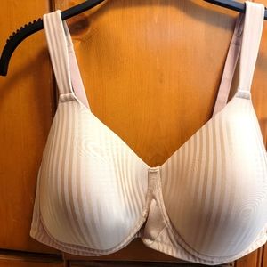 Playtex 44C Wireless Bra Cream